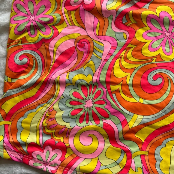 Frankies Bikinis Peace Strapless Bikini Tube Top Far Out - Picture 6 of 7